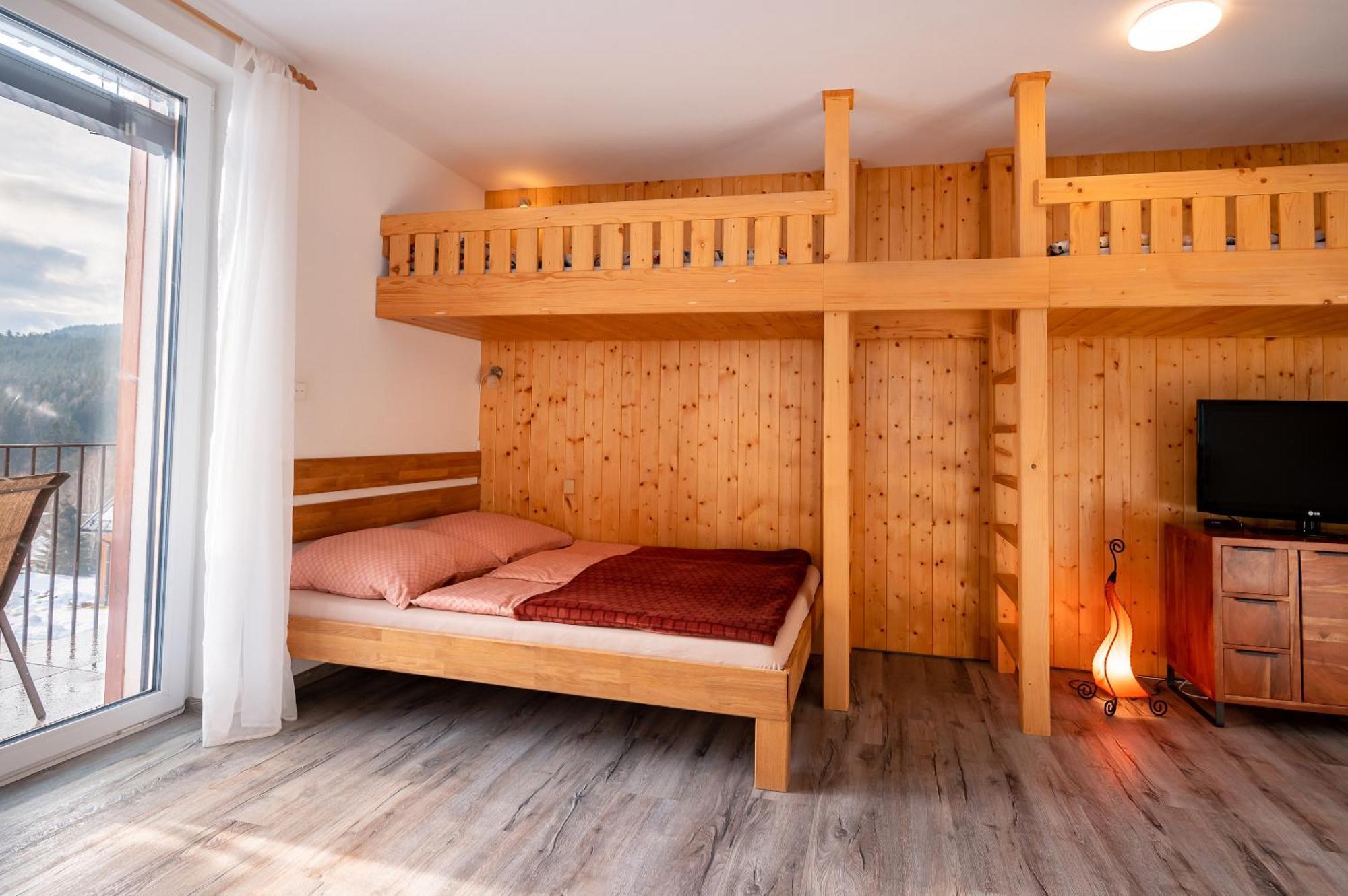 Apartman U Mamuta Dolni Morava Bagian luar foto